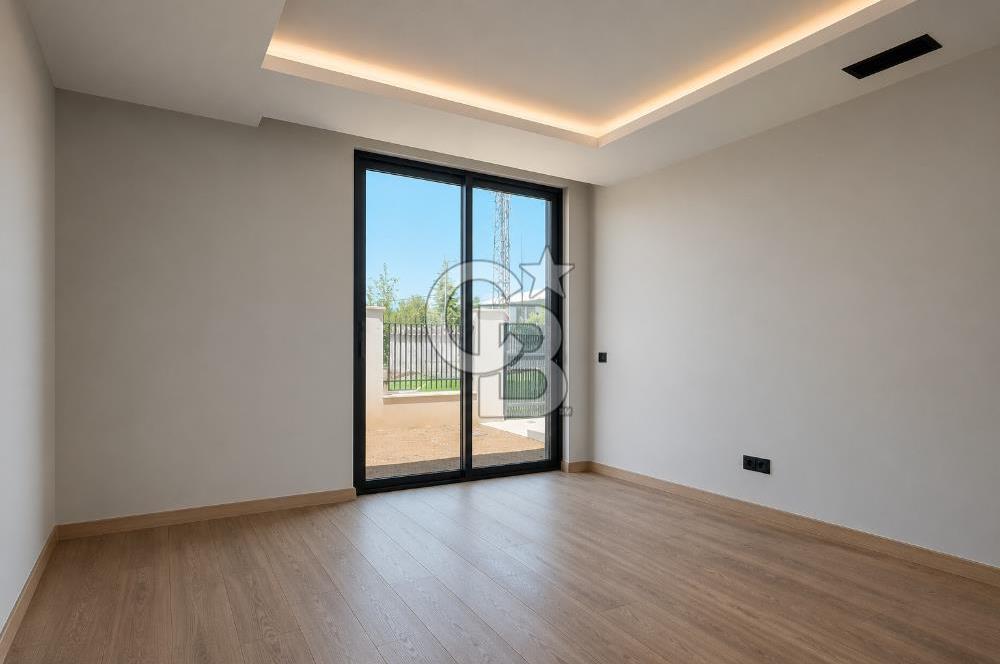 DÖŞEMEALTI MYRA VİLLALARINDA ÖZEL HAVUZLU 4+1 SATILIK VİLLA
