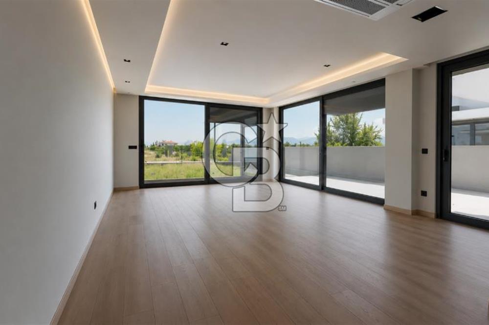 DÖŞEMEALTI MYRA VİLLALARINDA ÖZEL HAVUZLU 4+1 SATILIK VİLLA