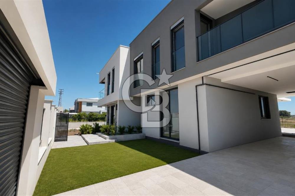 DÖŞEMEALTI MYRA VİLLALARINDA ÖZEL HAVUZLU 4+1 SATILIK VİLLA