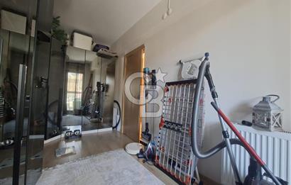 Vizyon 35 Sitesinde Havuzlu Ebeveyn Banyolu Satılık 3+1 Daire