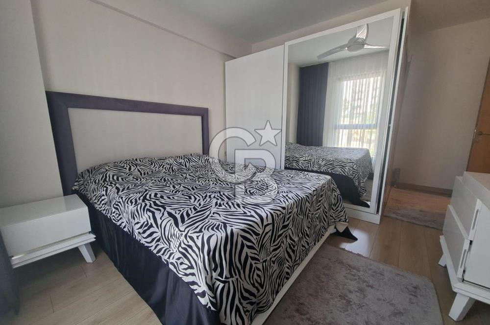 Vizyon 35 Sitesinde Havuzlu Ebeveyn Banyolu Satılık 3+1 Daire