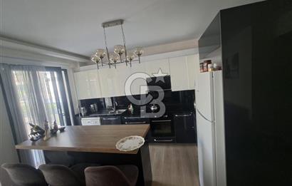 Vizyon 35 Sitesinde Havuzlu Ebeveyn Banyolu Satılık 3+1 Daire