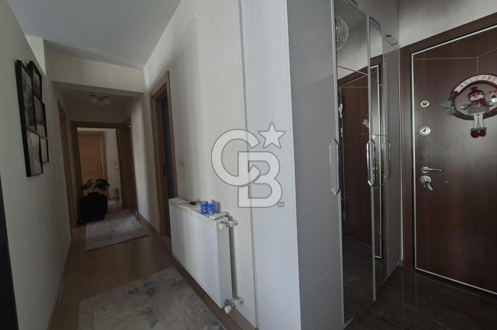 Vizyon 35 Sitesinde Havuzlu Ebeveyn Banyolu Satılık 3+1 Daire