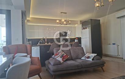 Vizyon 35 Sitesinde Havuzlu Ebeveyn Banyolu Satılık 3+1 Daire