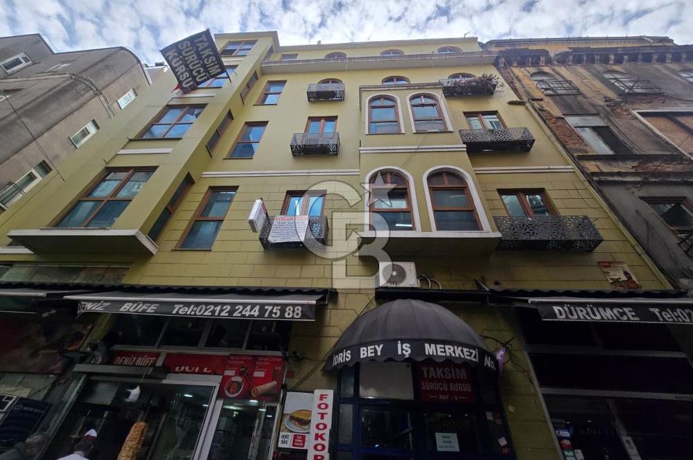 Beyoğlu'nda satılık fırsat ofis/depo 25m2