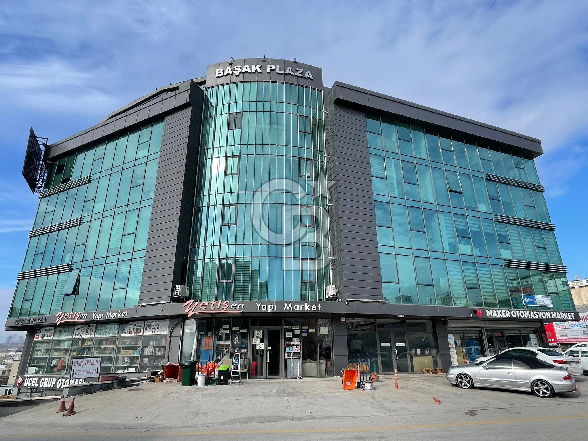 İVEDİK OSB BAŞAK PLAZA'DA FULL YAPILI 50 M² SATILIK OFİS