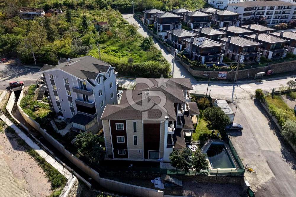 CB ENVOY Gölcük Saraylı'da Deniz Manzaralı 5+1 Tripleks Villa