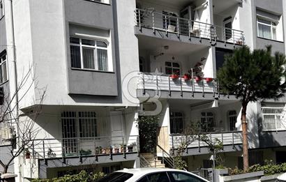 GAYRETTEPE'DE MERKEZİ LOKASYON'DA SATILIK 3+1 DAİRE Favorilerime Ekle Yazdır