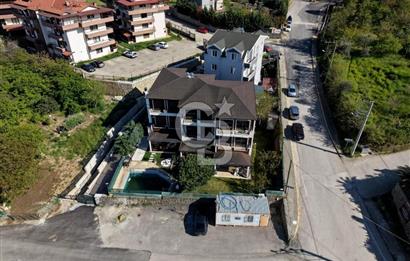 CB ENVOY Gölcük Saraylı'da Deniz Manzaralı 5+1 Tripleks Villa