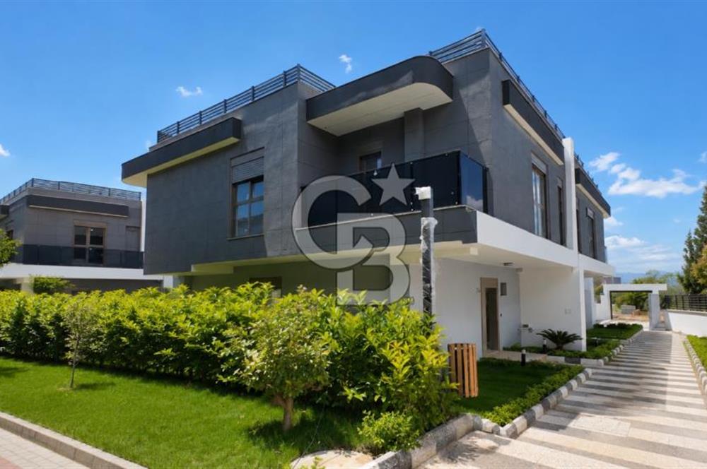 LARA BÖLGESİ ERMENEK MAHALLESİ 3+1 VİLLA