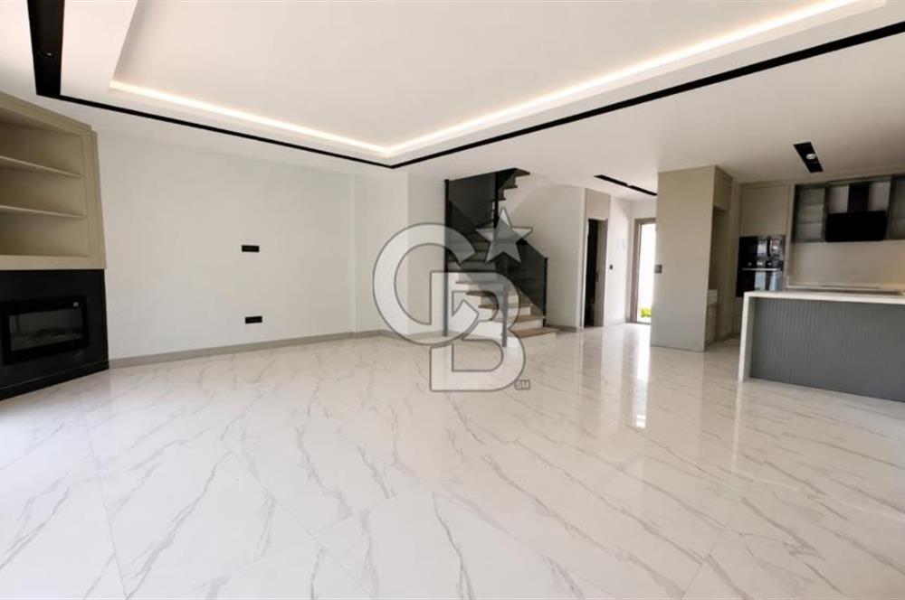 LARA BÖLGESİ ERMENEK MAHALLESİ 3+1 VİLLA