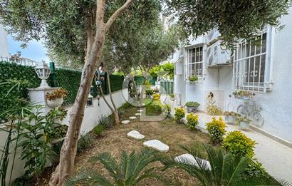 Bahçeli Müstakil Villa | 4+1 Tripleks | Land of Legends'a 1 Km