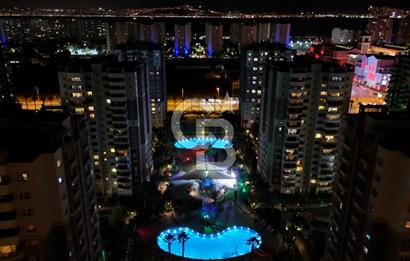 Karşıyaka Soyak Mavişehir'de Satılık 4+1 Güney Cephe Daire