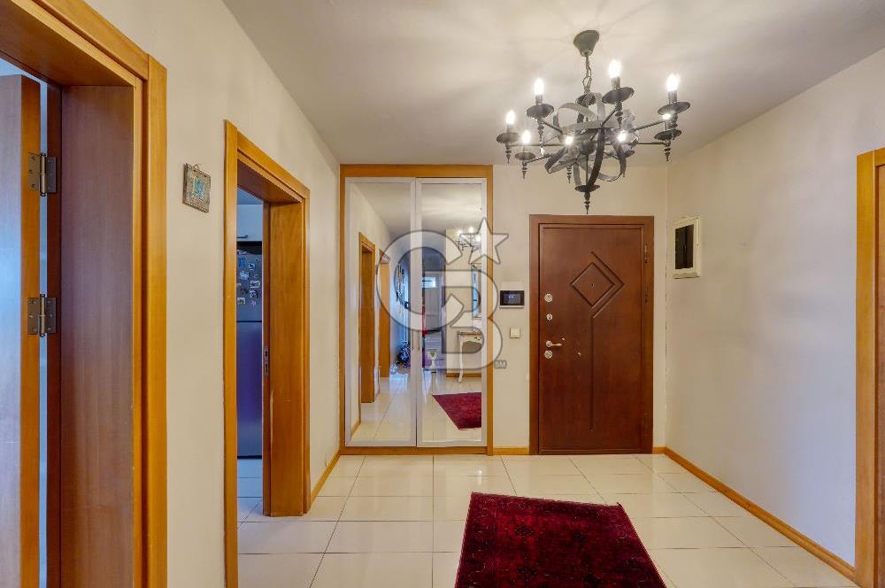 Karşıyaka Soyak Mavişehir'de Satılık 4+1 Güney Cephe Daire