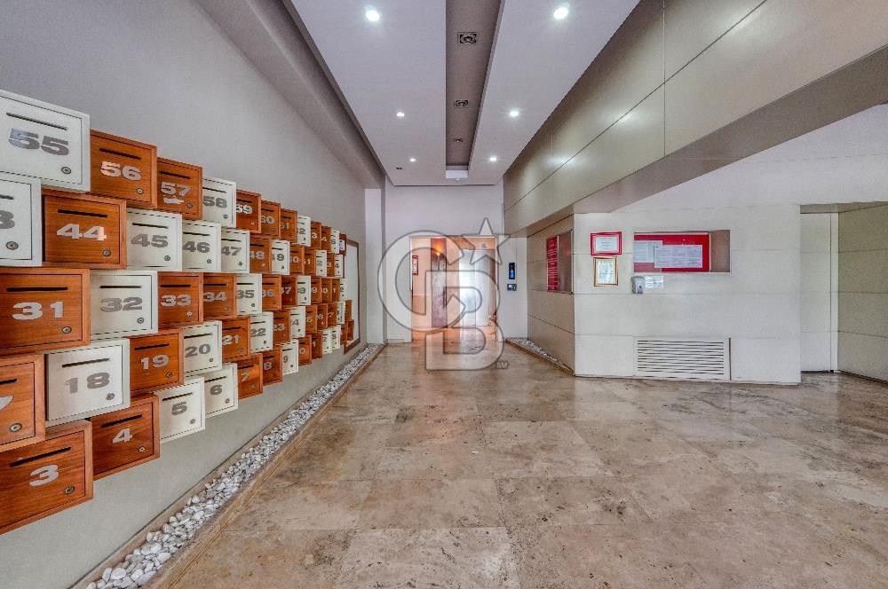 Karşıyaka Soyak Mavişehir'de Satılık 4+1 Güney Cephe Daire