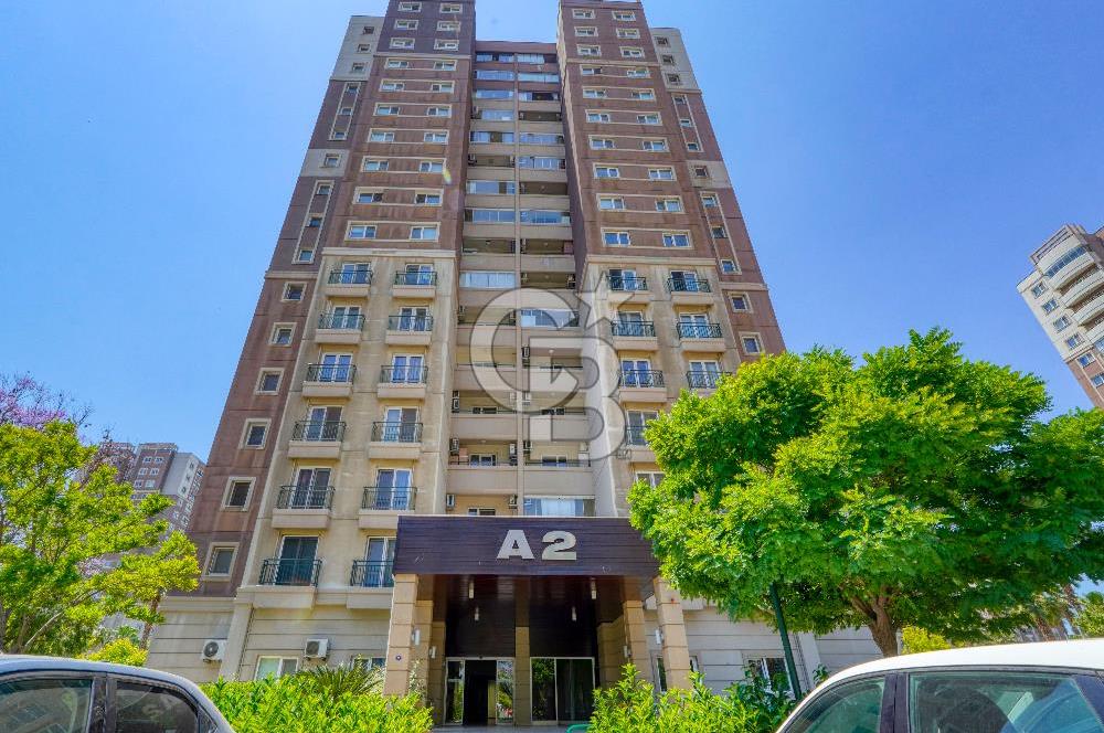 Karşıyaka Soyak Mavişehir'de Satılık 4+1 Güney Cephe Daire
