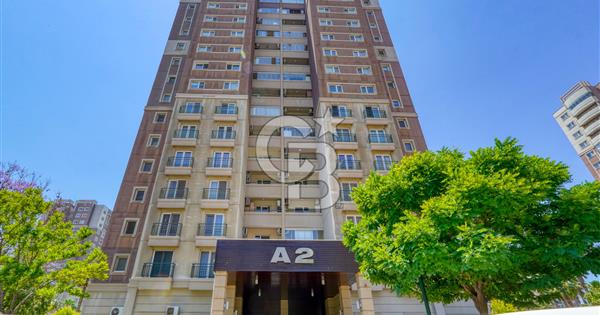 Karşıyaka Soyak Mavişehir'de Satılık 4+1 Güney Cephe Daire - 353116