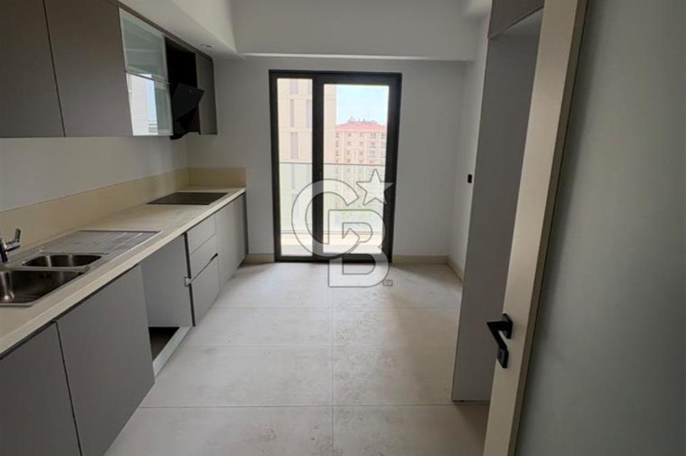 Fikirtepe 15. Etap Kiralık 3+1 Lüks Daire