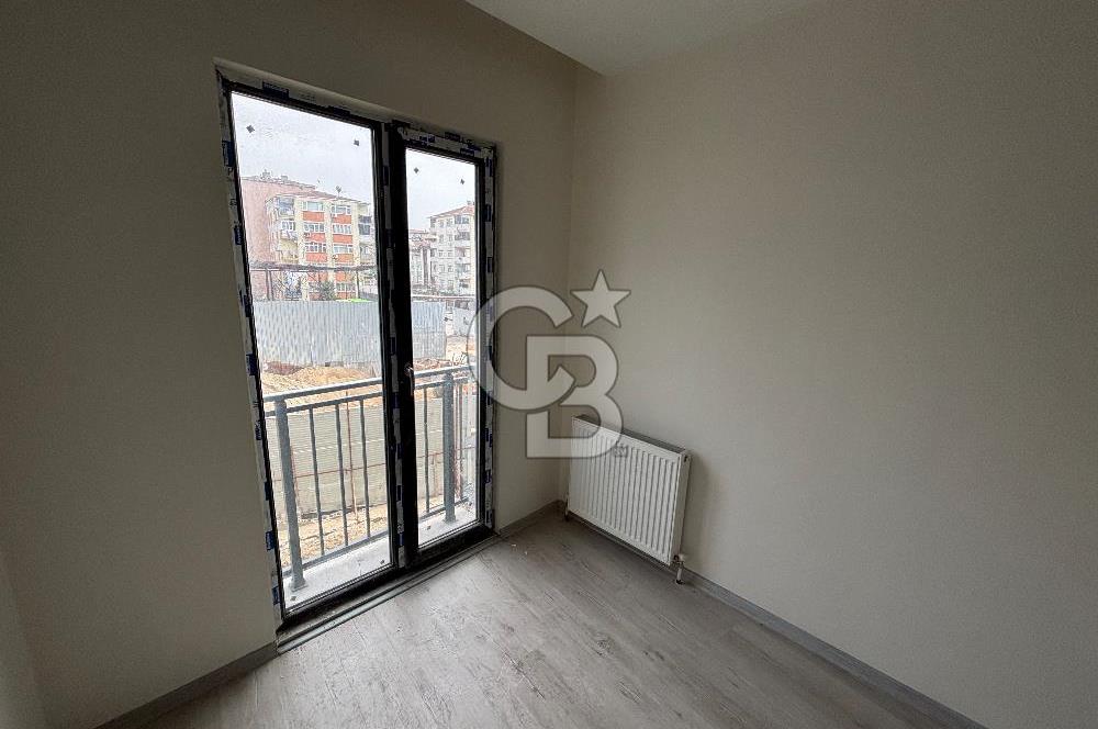 PİYALEPAŞA BULVARINA PARALEL CADDE ÜZERİ SIFIR 2+1 SATILIK DAİRE