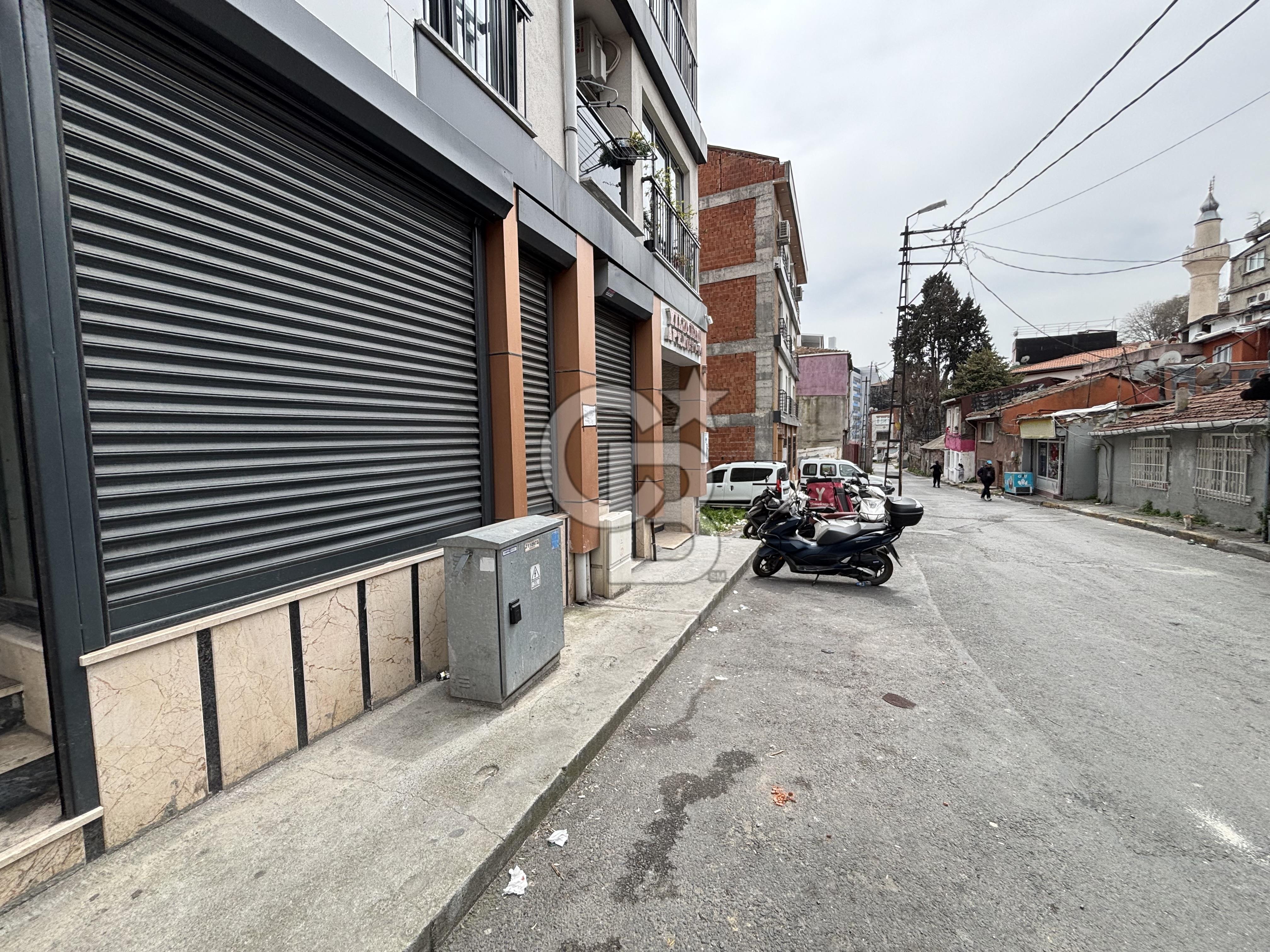 PİYALEPAŞA BULVARINA PARALEL CADDE ÜZERİ SATILIK DÜKKAN