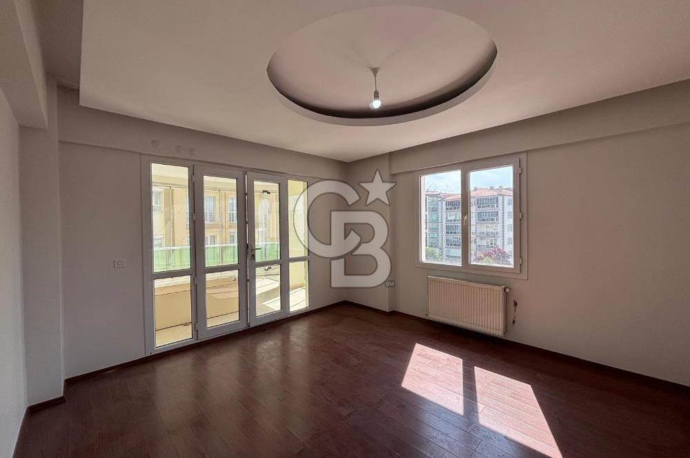 COLDWELL BANKER SAFİR'den FAHRİ KAYAHAN BLV. 4+1 KİRALIK DAİRE