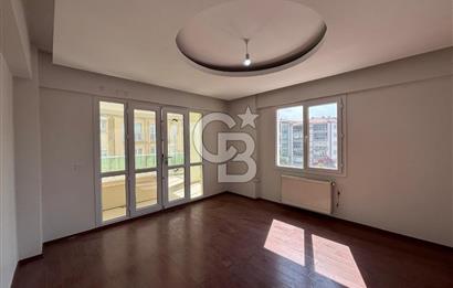 COLDWELL BANKER SAFİR'den FAHRİ KAYAHAN BLV. 4+1 KİRALIK DAİRE
