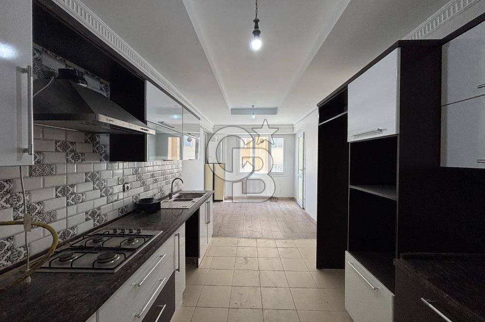 COLDWELL BANKER SAFİR'den FAHRİ KAYAHAN BLV. 4+1 KİRALIK DAİRE