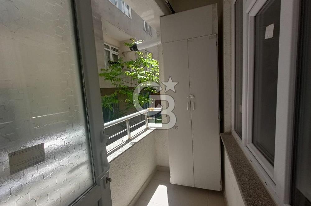 ESENYURT ATATÜRK MAHALLESİ BALKONLU ARAKAT 2+1 SATILIK