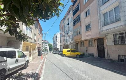 ESENYURT ATATÜRK MAHALLESİ BALKONLU ARAKAT 2+1 SATILIK