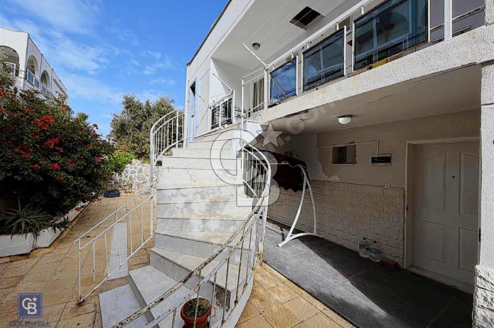 Çeşme Musallada Özel Plaj ve Sosyal Tesisli 1+1