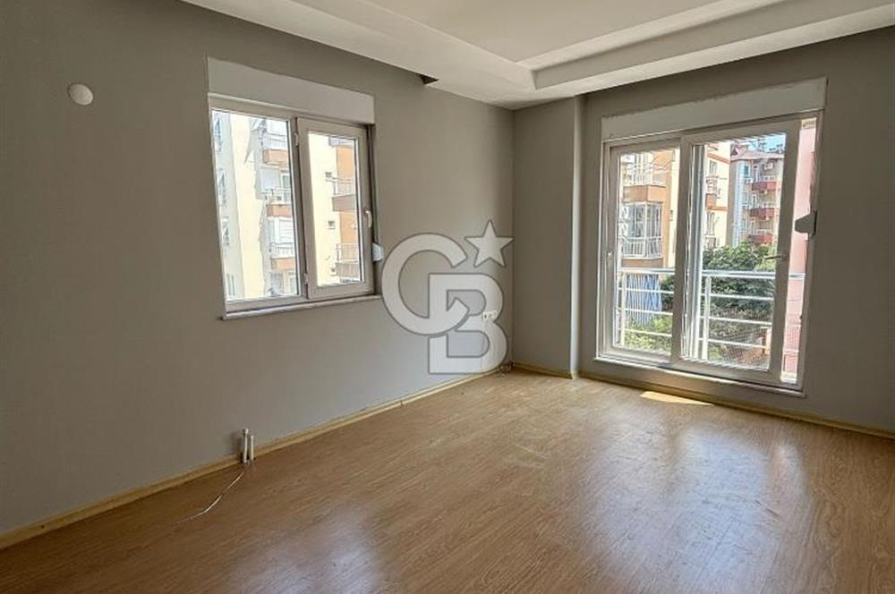 MURATPAŞA KIZILTOPRAKTA AYRI MUTFAKLI 2+1 KİRALIK DAİRE