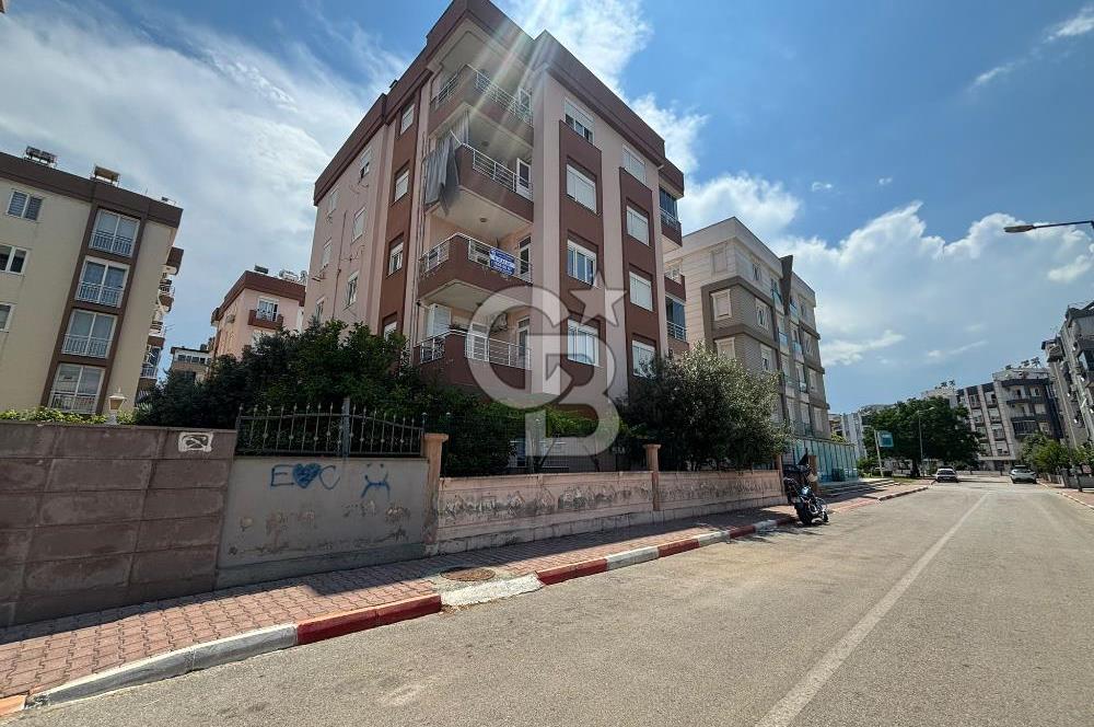 MURATPAŞA KIZILTOPRAKTA AYRI MUTFAKLI 2+1 KİRALIK DAİRE