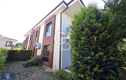 Başiskele Körfez Mah. Nar Konaklarında 3+1 Kiralık Villa
