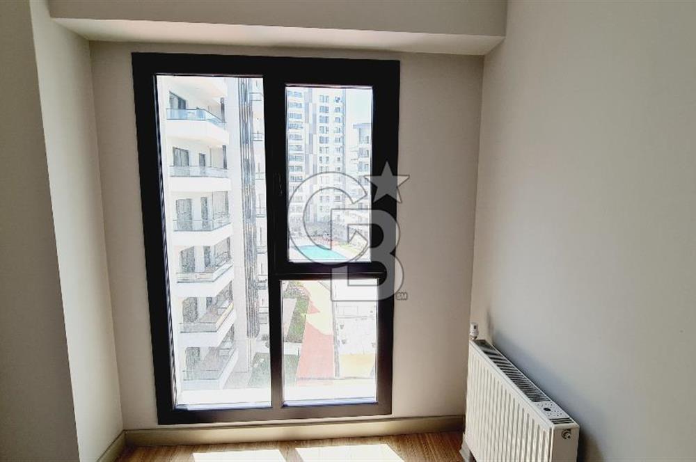 Park Yaşam Bornova Sitesinde Kiralık 1+1 Daire