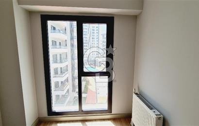 Park Yaşam Bornova Sitesinde Kiralık 1+1 Daire
