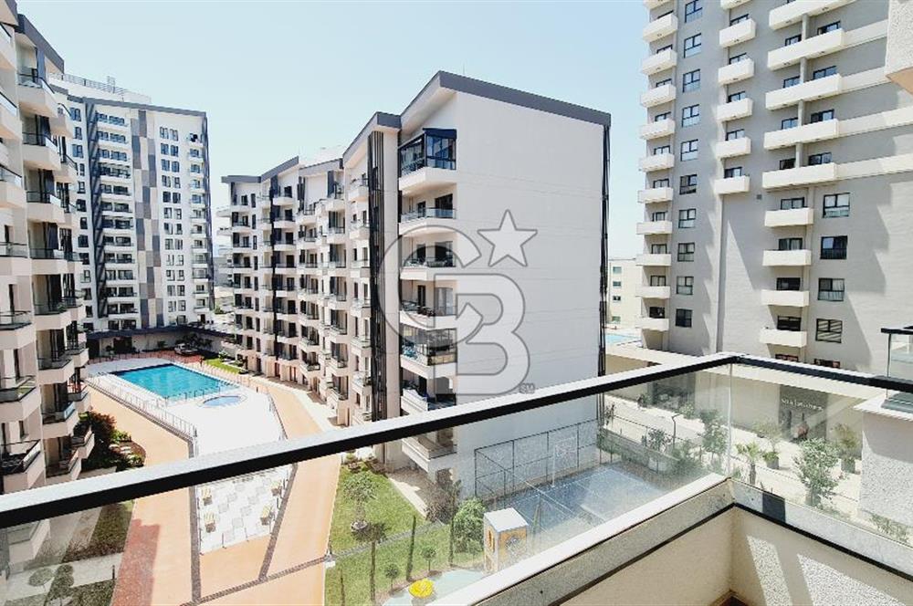 Park Yaşam Bornova Sitesinde Kiralık 1+1 Daire