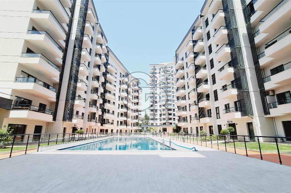 Park Yaşam Bornova Sitesinde Kiralık 1+1 Daire