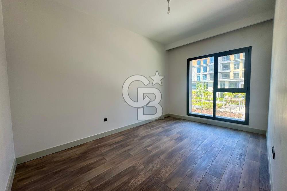 EBRULİ KAYAŞEHİR'DE SIFIR TERASLI 4+1 KİRALIK DAİRE