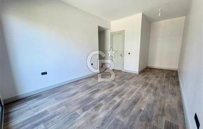 EBRULİ KAYAŞEHİR'DE SIFIR TERASLI 4+1 KİRALIK DAİRE