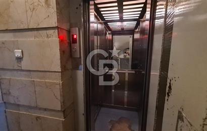 MALTEPE METROSU YANI GMK BILVARINDA TERASLI KİRALIK OFİS