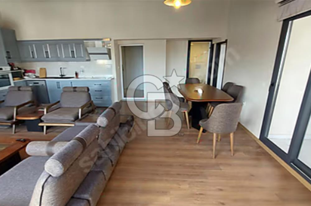 KARŞIYAKA'DA DENİZ MANZARALI ÇİFT BANYO ÇİFT SALONLU DUBLEX 4+2