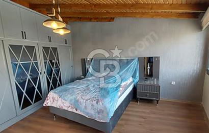 KARŞIYAKA'DA DENİZ MANZARALI ÇİFT BANYO ÇİFT SALONLU DUBLEX 4+2