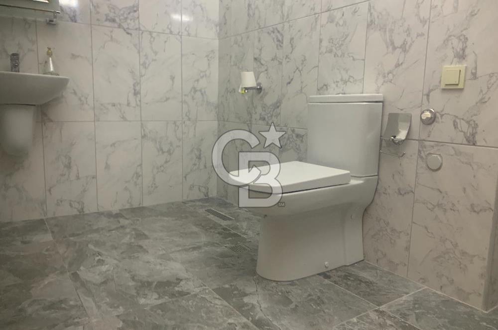 MALTEPE METROSU YANI GMK BILVARINDA TERASLI KİRALIK OFİS