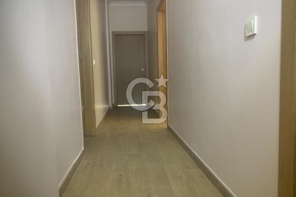 MALTEPE METROSU YANI GMK BILVARINDA TERASLI KİRALIK OFİS