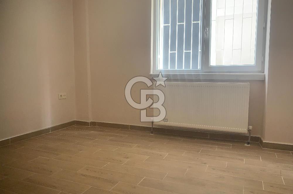 MALTEPE METROSU YANI GMK BILVARINDA TERASLI KİRALIK OFİS