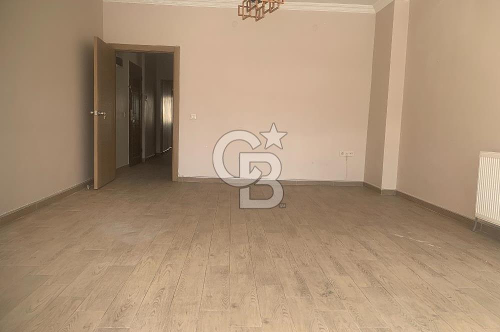MALTEPE METROSU YANI GMK BILVARINDA TERASLI KİRALIK OFİS