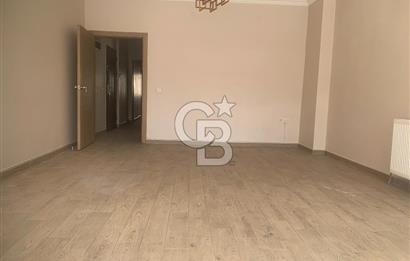 MALTEPE METROSU YANI GMK BILVARINDA TERASLI KİRALIK OFİS