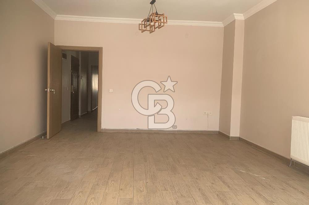 MALTEPE METROSU YANI GMK BILVARINDA TERASLI KİRALIK OFİS