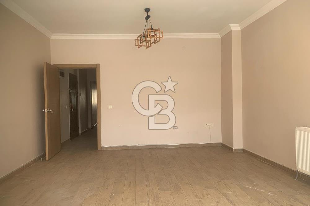 MALTEPE METROSU YANI GMK BILVARINDA TERASLI KİRALIK OFİS