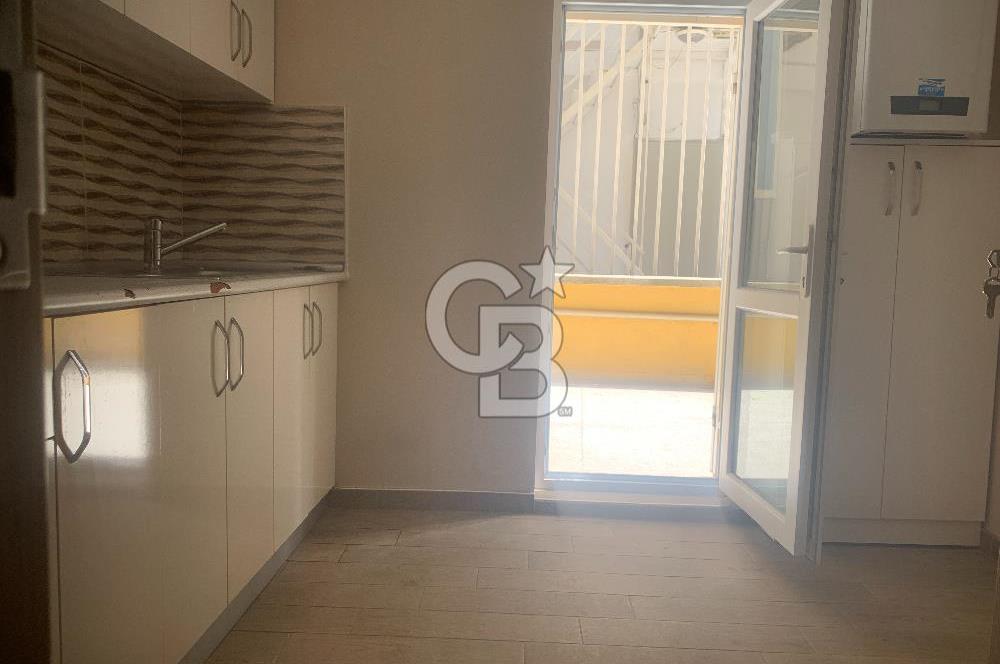 MALTEPE METROSU YANI GMK BILVARINDA TERASLI KİRALIK OFİS